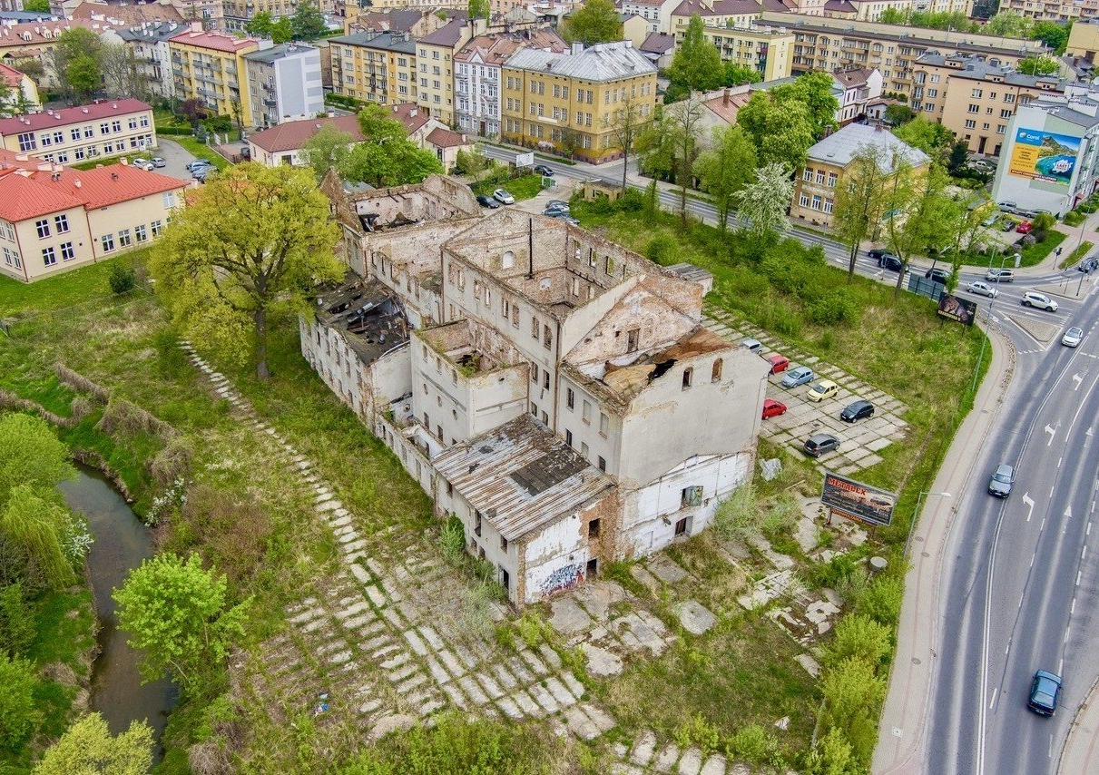 Hotel ze 142 pokojami powstaje na ruinach młyna Szancera-Część II